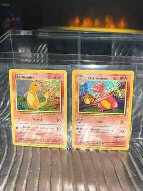 Charmander & Charmeleon Holo Pokémon 2023